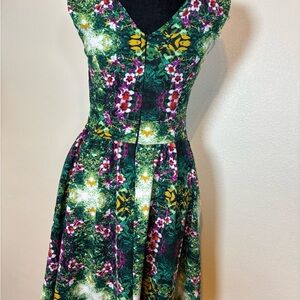 Cynthia Rowley Vibrant Floral Midi Dress , fairy, forest , folklore Size6 B0089